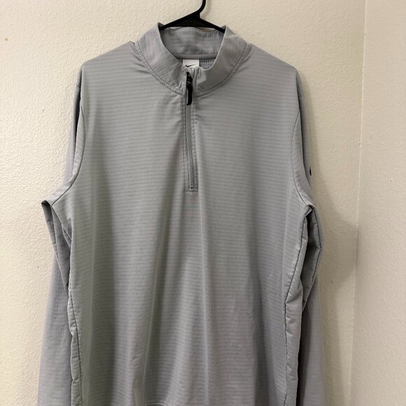 nike dri fit Other - Nike Men's Dri-FIT 1/2 Zip Pullover